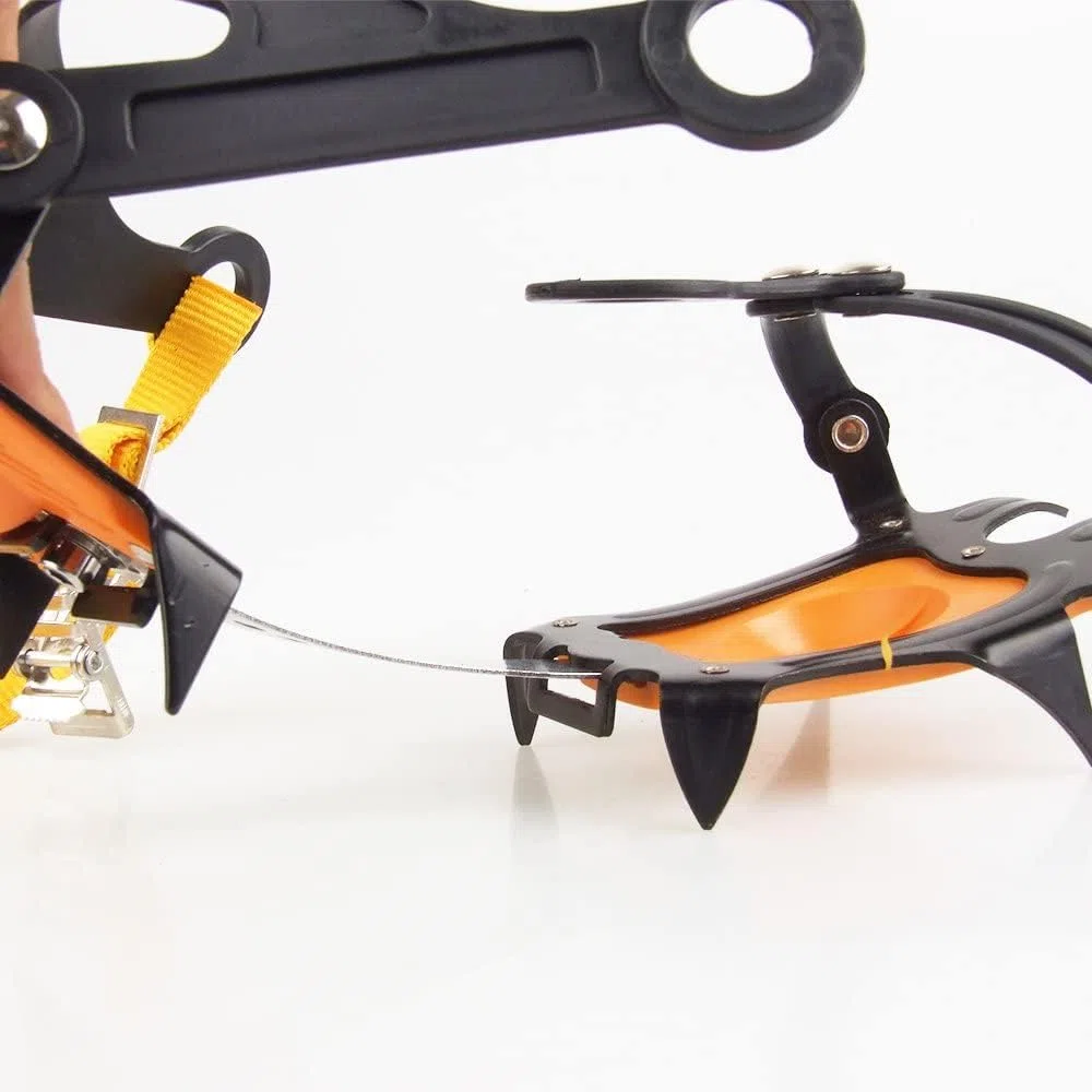 Namvo 10 Dientes Viene con Snowboard Cadena de Soldadura Crampons de Acero Inoxidable Esquí al Aire Libre Hielo Caminata Escalada Longitud Ajustable