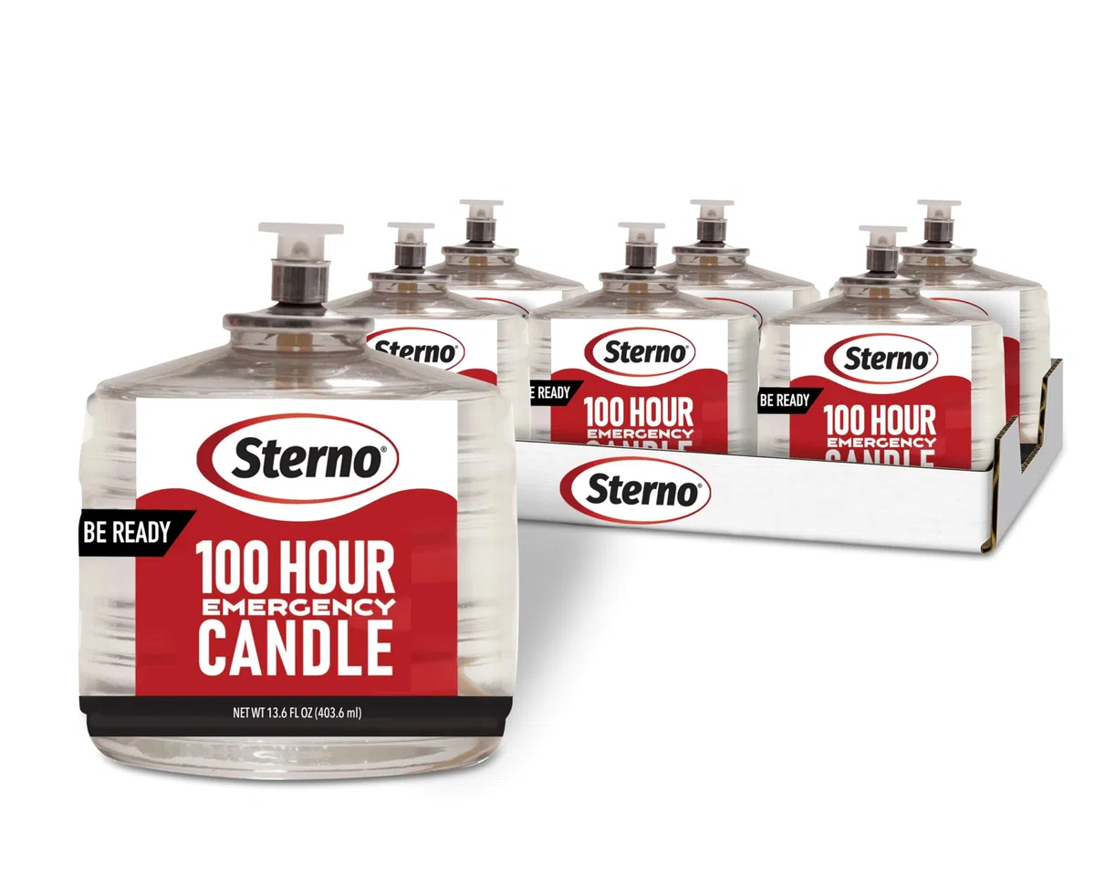 Sterno Velas de emergencia de 100 horas – Velas de larga duración sin perfume para emergencias y cortes de energía – Arde hasta 100 horas – Juego de 6 – Parafina líquida de combustión limpia