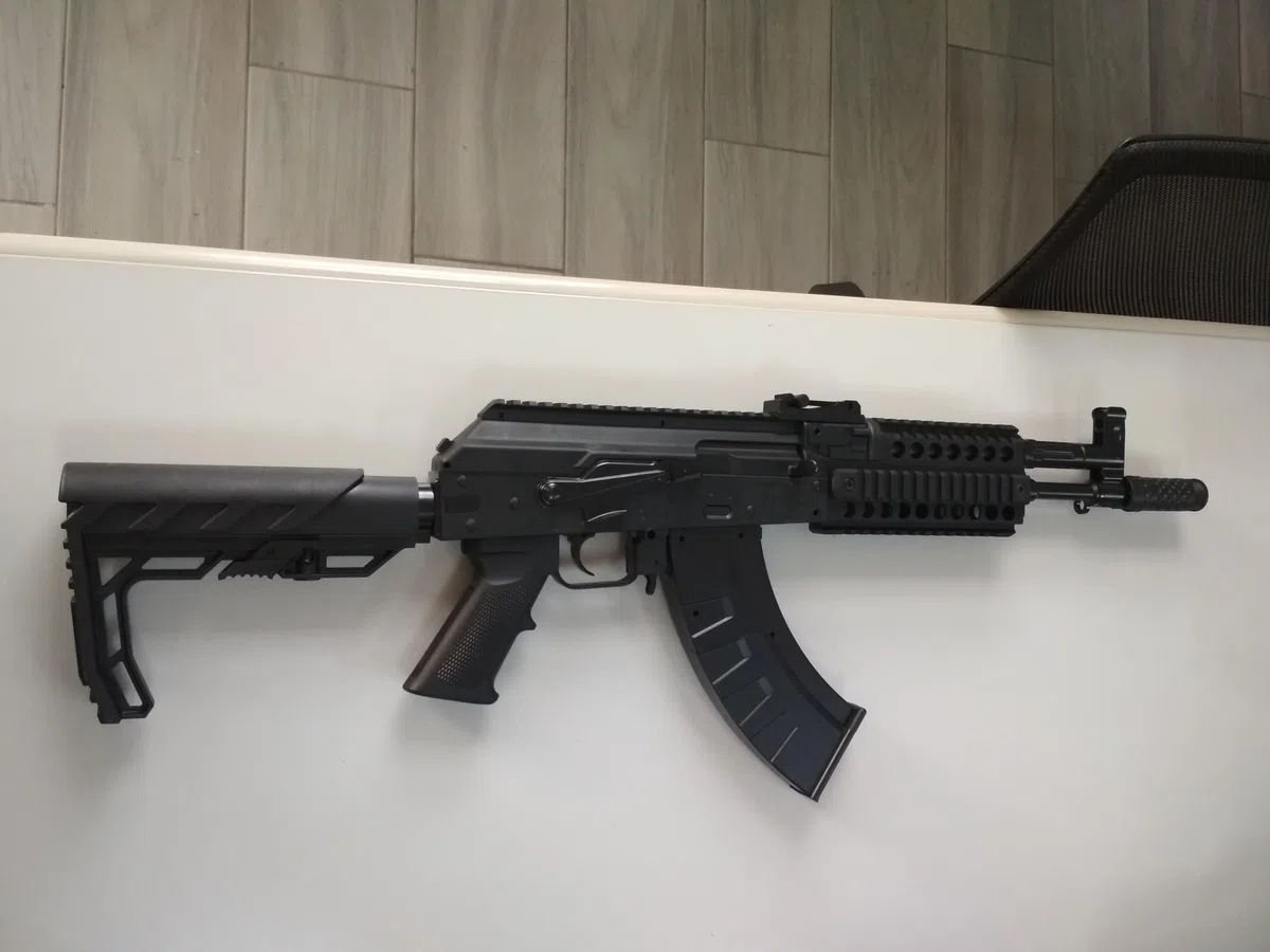 Crosman AK1 CO2 semiauto (4,5mm) | Pistola de Aire comprimido (Bolas de Acero) Calibre 4,5mm + 500bb's + 5co2