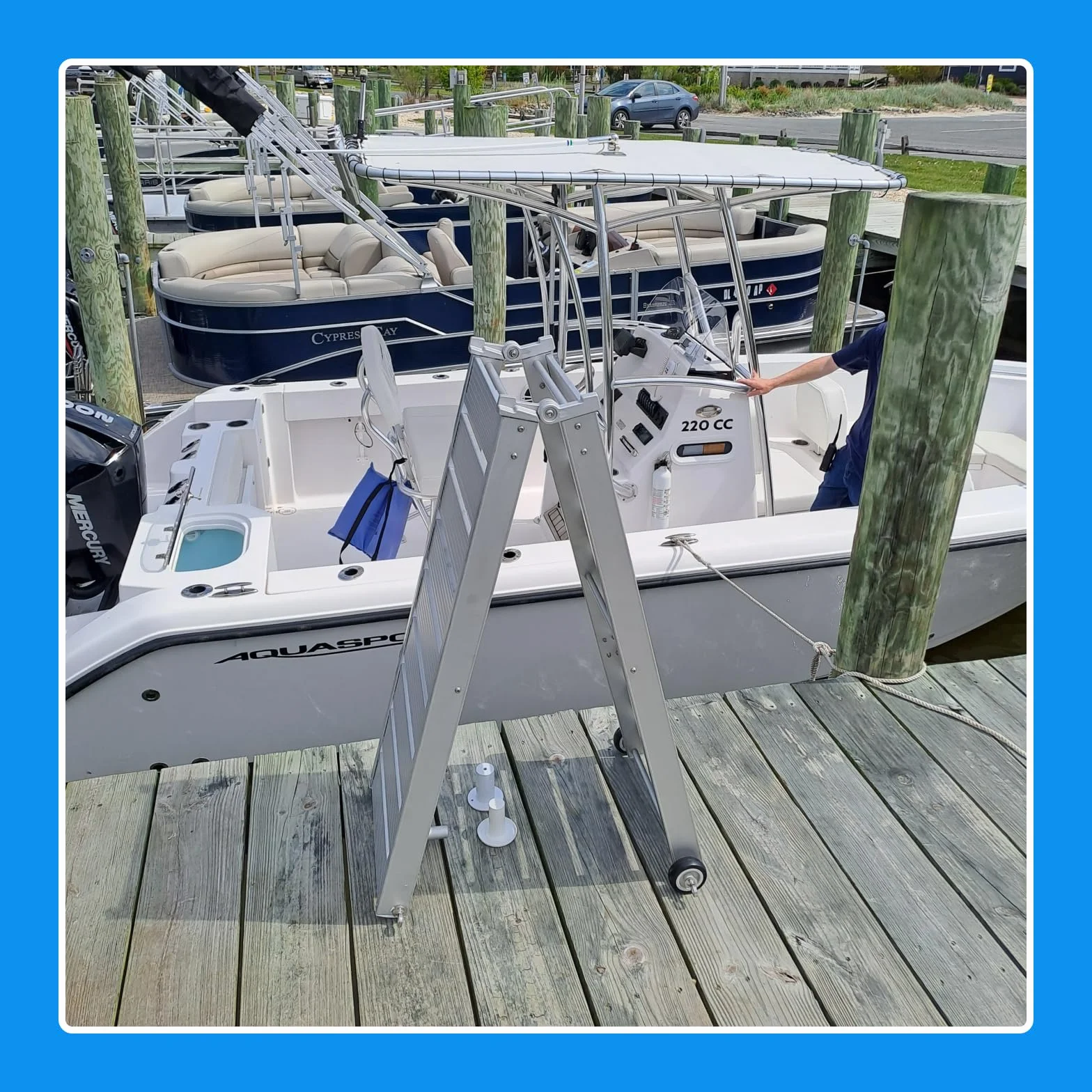 Pasarela para Barco Gangway Yate Velero de Aluminio Plegable Ligera con Toma de Anclaje Ruedas con Rodamientos Superficie Antideslizante 200cm MG200