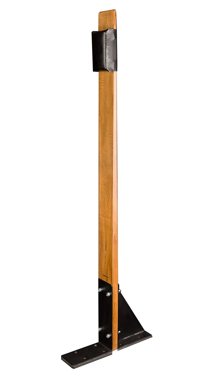 Makiwara Kamikaze Professional, completo para fijación al suelo, madera y cojín de golpeo