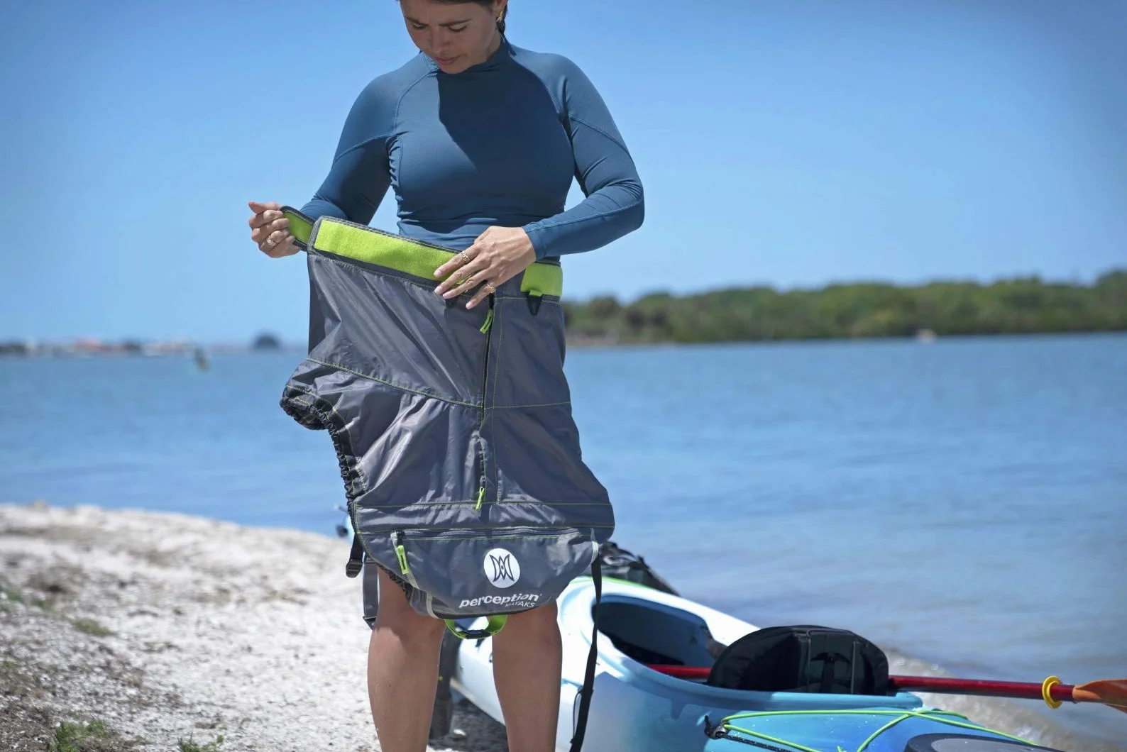 Perception Truefit - Falda pulverizadora para Kayak, Talla P7 a P12