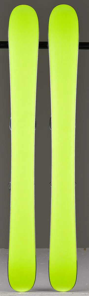 GPO SnowBlade SnowSkate Negro 99 cm - Completo con Fijaciones