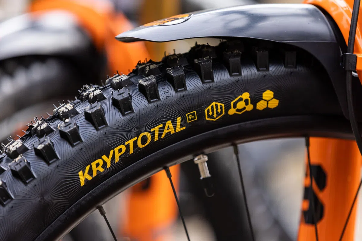Continental Kryptotal-R Downhill Faltreifen // 60-622 (29x2,40') Soft