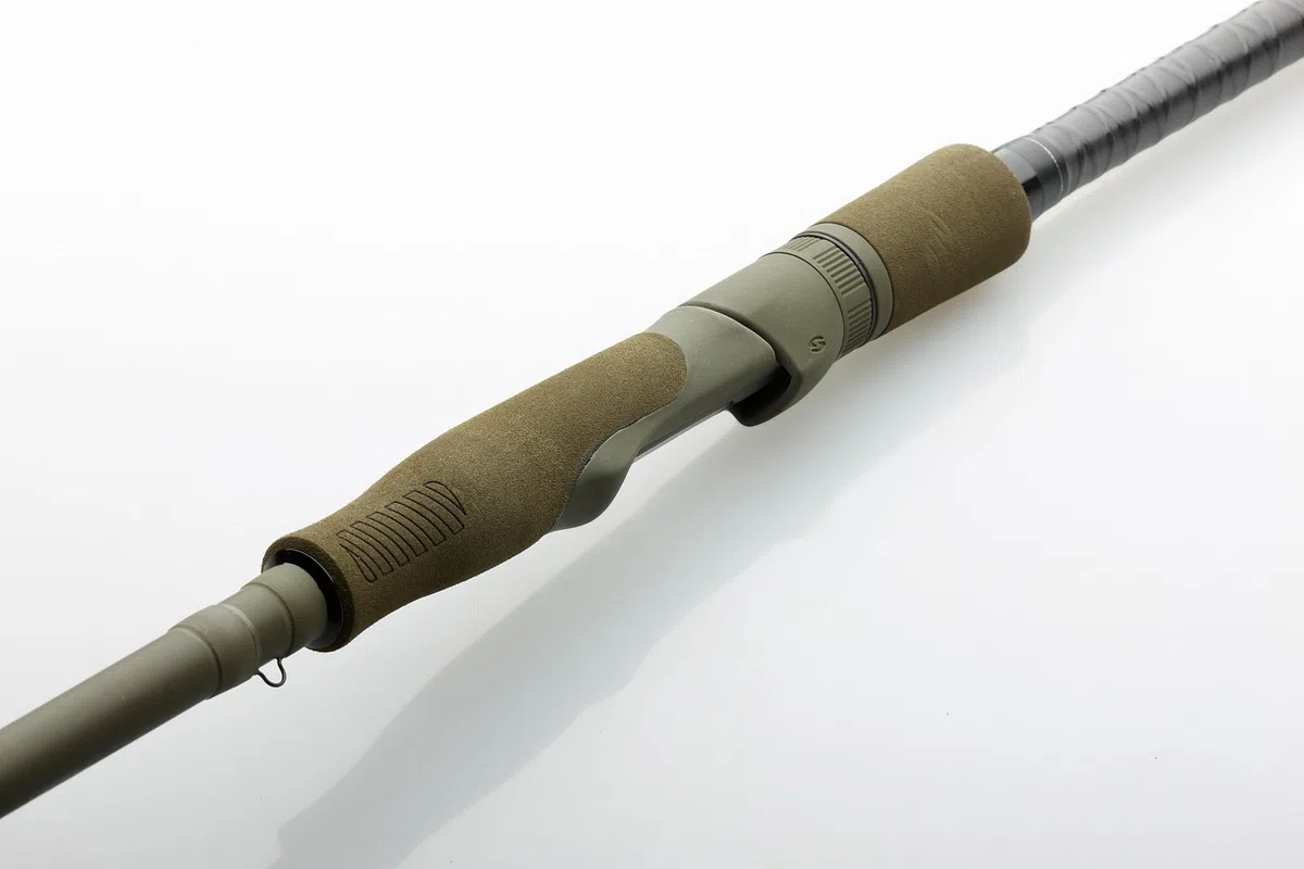 Savage Gear SG4 Medium Game Spinning Rod – Premium Fishing Rod for Freshwater & Saltwater – Perfect for Medium & Soft Lures – Ideal for Bass, Pike, Trout, Predator Fishing, Multiple Sizes