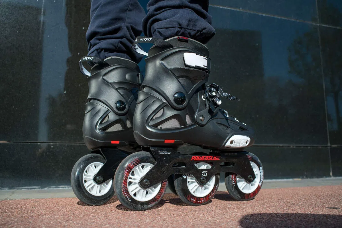 Powerslide Imperial 110 Inline Skate 2019 Black Crimson