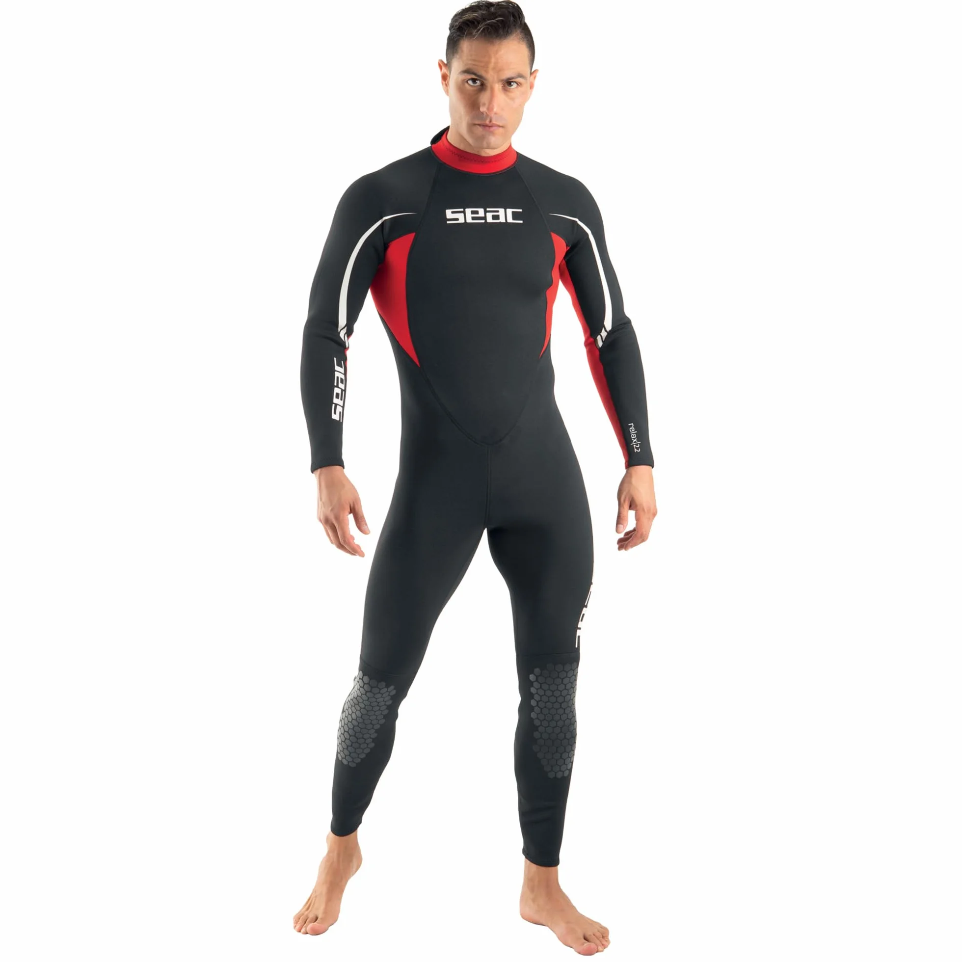 Traje húmedo completo Relax de Seac diseñado para hombre y mujer, con un grosor de 2,2mm y hecho en neopreno High Stretch Comfortable; pensado especialmente para la práctica del buceo de botella