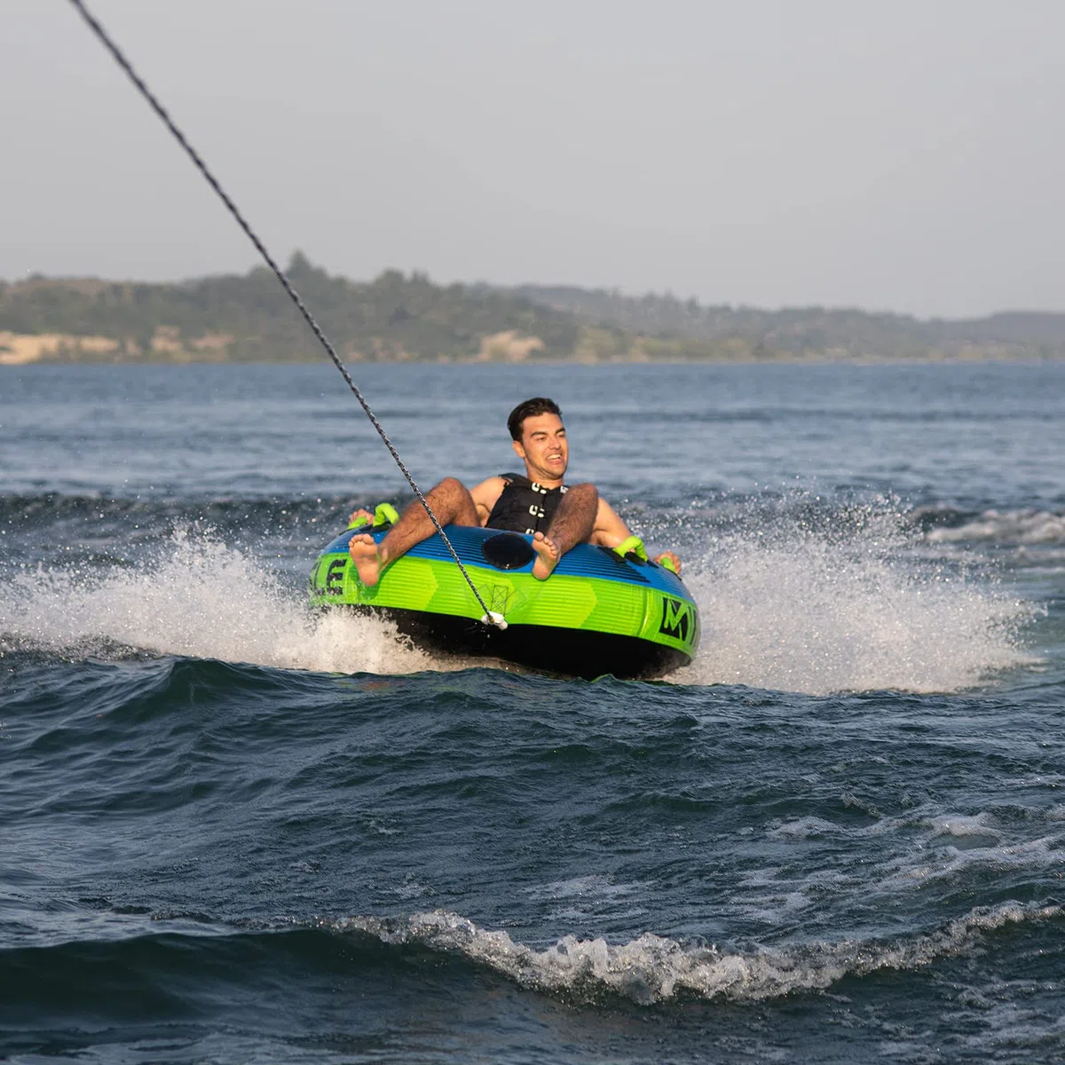 Mesle Hinchable Arrastrable Hurricane 58', Gran Donut Hinchable para 1-2 Personas, Flotador para Niños y Adultos, para Barco y Moto Acuática
