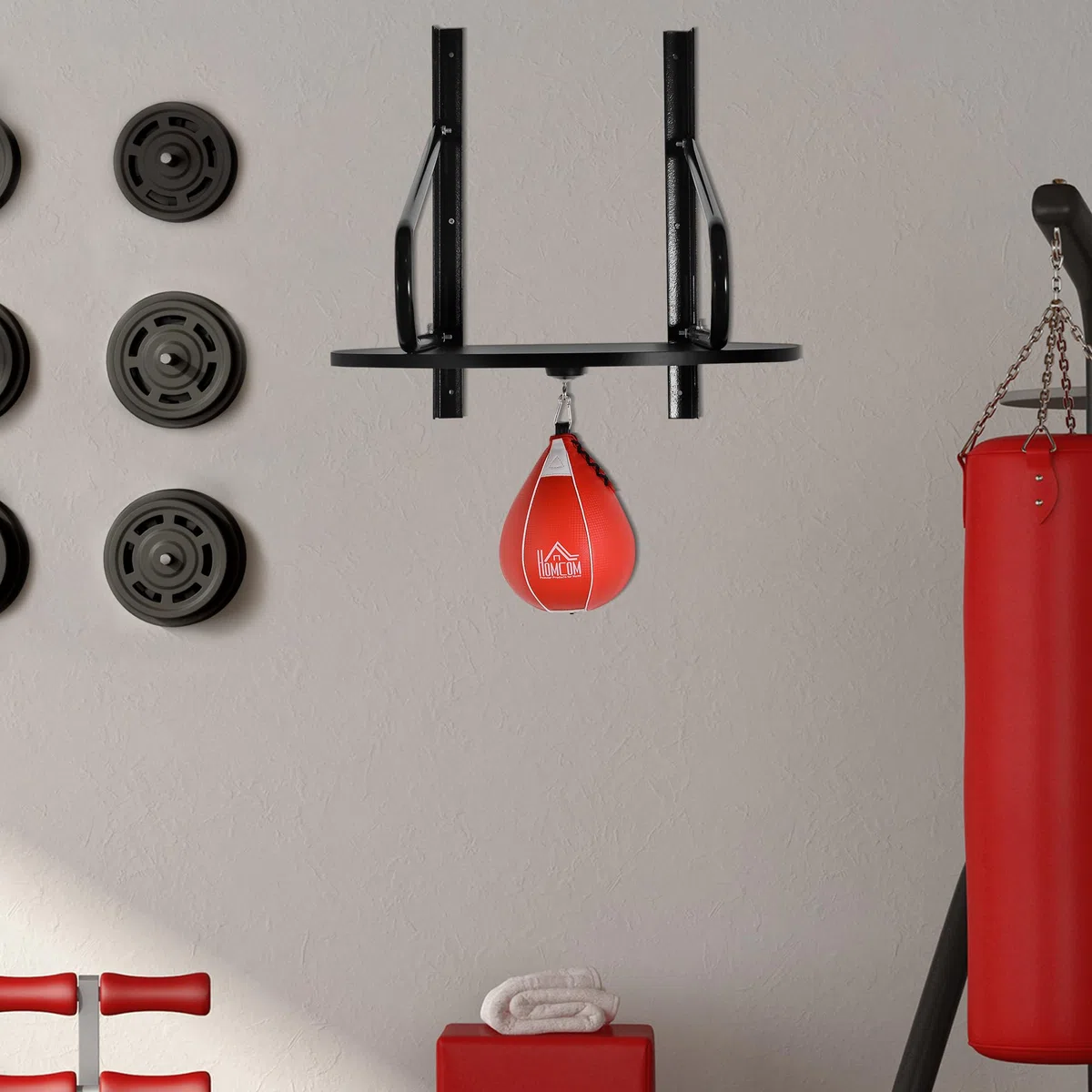 HOMCOM Pera de Boxeo con Soporte de Pared Punching Ball para Boxeo con Plataforma Ajustable en Altura Soporte Giratorio e Inflador 60x73x80 cm Rojo y Negro