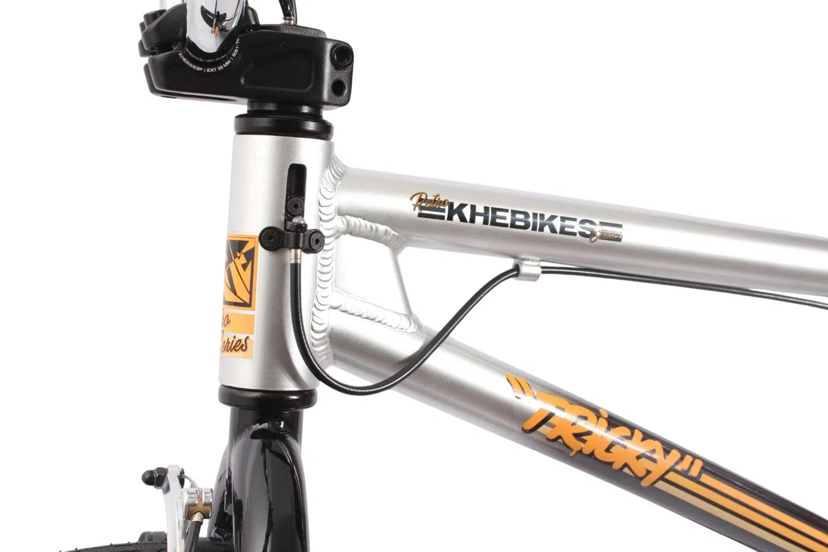 KHE Tricky AL 20 pulgadas BMX Bike – Marco de aluminio – Affix Rotor – 2 x frenos U – Pegs – 10,9 kg – Flatland Park Freestyle – para niños y adultos – Modelo 2025 – Cromo/Negro