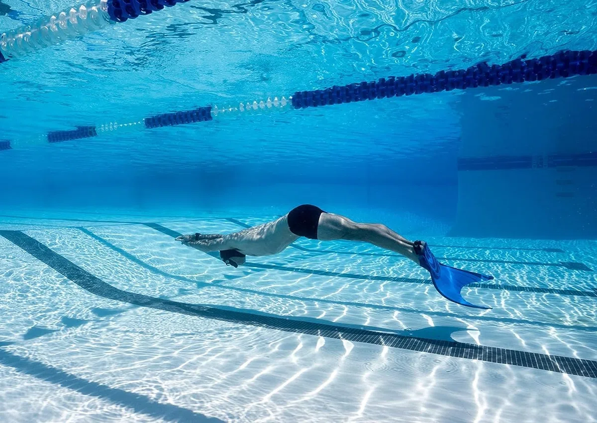 Mermaid Linden - Monaletas para Adultos - Diseñadas para Mujeres y Hombres - Ergonómico - Ajustable - Liberación rápida - Canales de Agua de Alta eficiencia Entrenamiento de Fitness