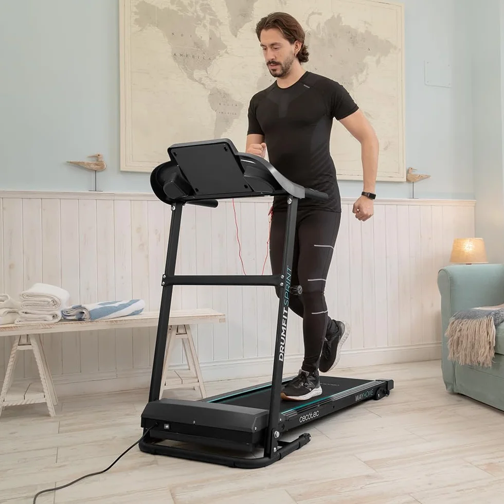 Cecotec Cinta de Correr Plegable DrumFit WayHome 1400 Sprint. 900 W, De 1 a 14 Km/h, 12 Programas Predefinidos, Panel de Control LCD, Superficie de Carrera de 110x40cm, Inclinación Manual
