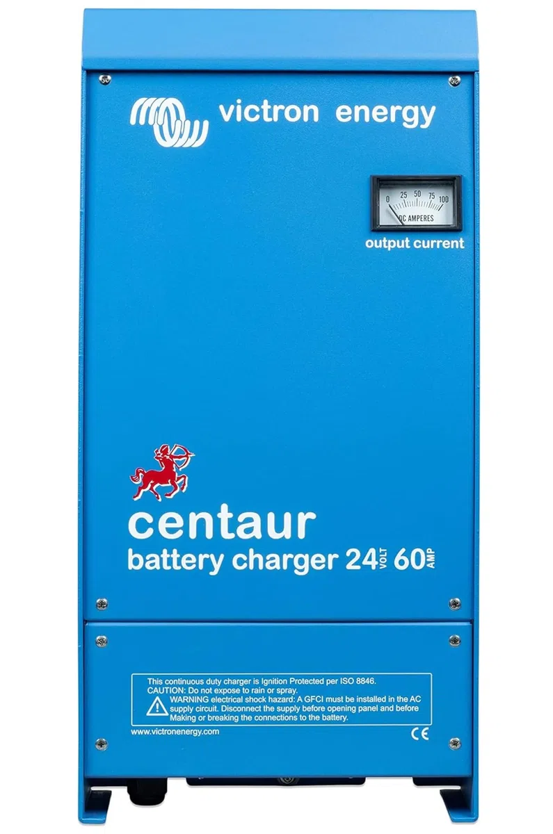 Victron Energy Centaur 24-Voltios 60 amperiosCargador de Batería de 3 Bancos