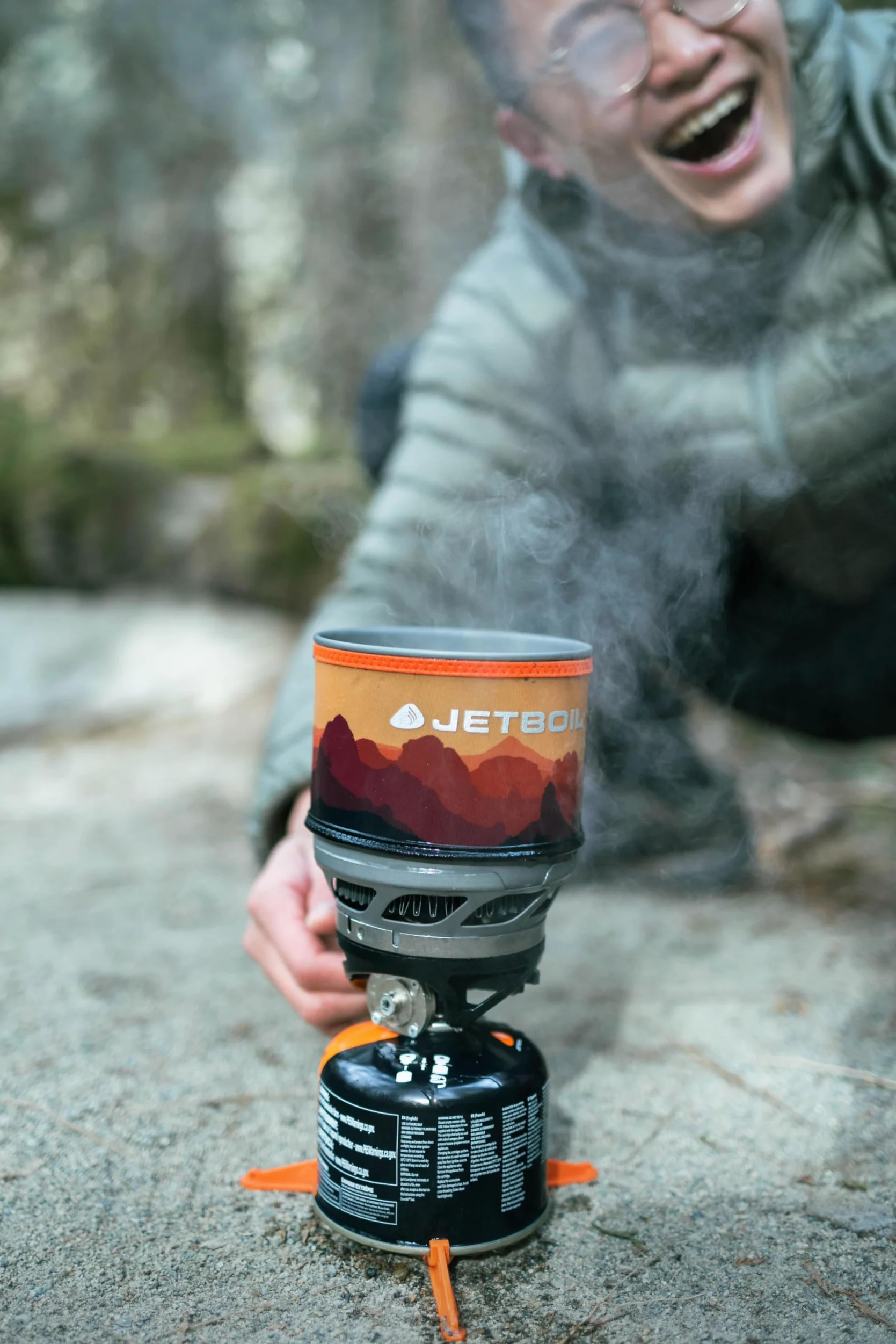 Jetboil MiniMo - Estufa de Camping y mochilero con Control de Calor Ajustable