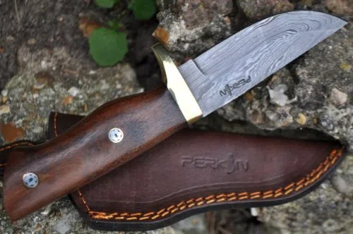 Perkin Cuchillo de caza de damasco hecho a mano – AR100